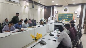 उन्नाव: नगर निकायों में बढ़ते ट्रैफिक और दुर्घटनाओं पर नियंत्रण के लिए हुई अहम बैठक