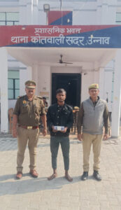 चोरी के मोबाइल फोन के साथ एक अभियुक्त गिरफ्तार, एक बाल अपचारी पुलिस संरक्षण में लिया गया