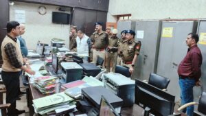 उन्नाव: वरिष्ठ पुलिस अधीक्षक ने पुलिस कार्यालय की शाखाओं का किया निरीक्षण, दिए आवश्यक निर्देश