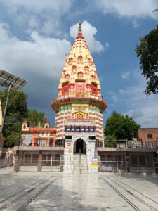 उन्नाव के सिद्धनाथ मंदिर में महाशिवरात्रि पर उमड़ा आस्था का सैलाब