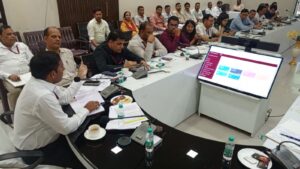 उन्नाव में राजस्व व कर वसूली की समीक्षा बैठक सम्पन्न, लक्ष्य पूर्ण करने के दिए निर्देश