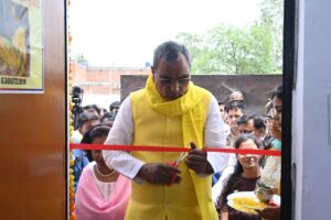 योगी सरकार की ‘मातृभूमि योजना’ बनी मिसाल, उन्नाव के गांव में खुला अनोखा कला प्रशिक्षण केंद्र