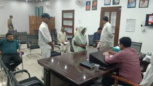 जनता दर्शन में डीएम ने सुनीं 45 शिकायतें, अधिकारियों को दिए त्वरित निस्तारण के निर्देश