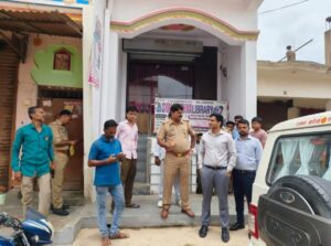 पुरवा तहसील क्षेत्र में निजी लाइब्रेरीयों का औचक निरीक्षण, कई में मिलीं खामियां