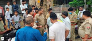 हाईकोर्ट के आदेश पर 13 दिन बाद कब्र से निकाला गया युवक का शव, वीडियोग्राफी के बीच हुई कार्रवाई