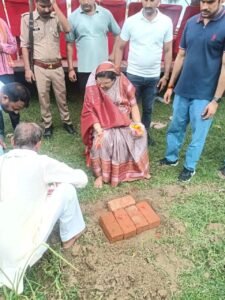 भगवंतनगर के प्राचीन माँ मन्नो देवी मंदिर का होगा कायाकल्प, जीर्णोद्धार कार्य शुरू