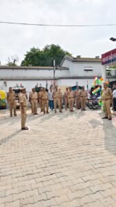 स्वतंत्रता दिवस पर कोतवाली सदर में फहराया गया तिरंगा
