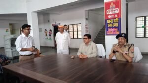 थाना समाधान दिवस पर डीएम-एसएसपी ने सुनी फरियाद, शिकायतों के त्वरित निस्तारण के दिए निर्देश