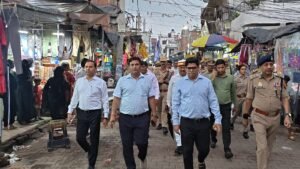 उन्नाव: बरावफात को लेकर शहर में निकला पैदल मार्च, सुरक्षा व्यवस्था परखी