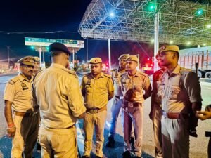 उन्नाव में मिशन शक्ति 6.0 के तहत यातायात नियमों के उल्लंघन पर सख्ती